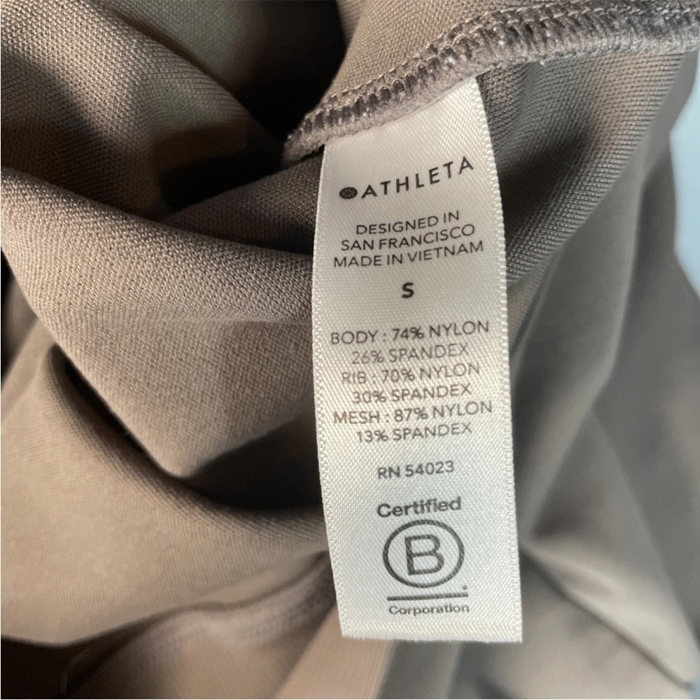 Athleta Mission Hoodie Sweatshirt Shale Gray Pullover Stretch Womens Size Small - Picture 6 of 7